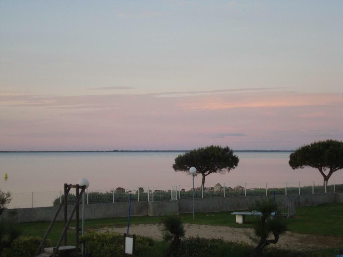 Port Mezua Daire Mèze Dış mekan fotoğraf